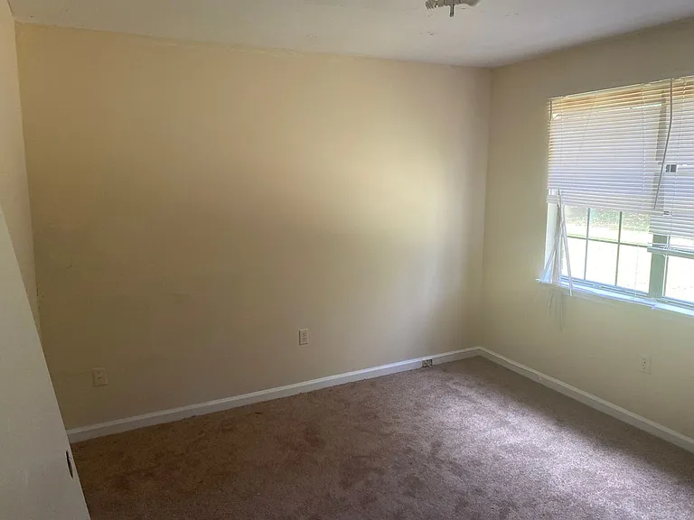 2105 Vail Dr — Photo 11
