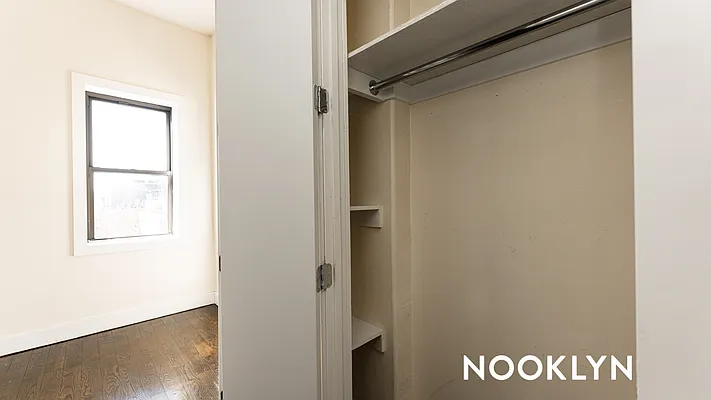 Rented by Nooklyn NYC LLC | media 4