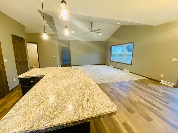 4th image of 5492 Arrowood Ln #Qzup3