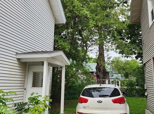 109 High St APT 2, Saint Albans, VT 05478
