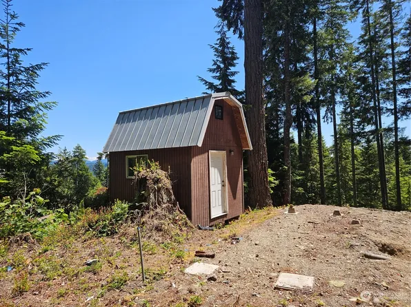 64 N Beacon Place E, Lilliwaup, WA 98555
