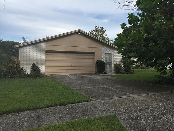 2nd image of 650 Pine Forest Dr