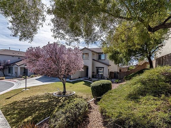 4th image of 10491 Williamville Ct
