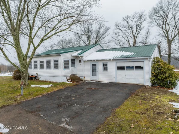 407 E Hillcrest Dr, Bloomsburg, PA 17815