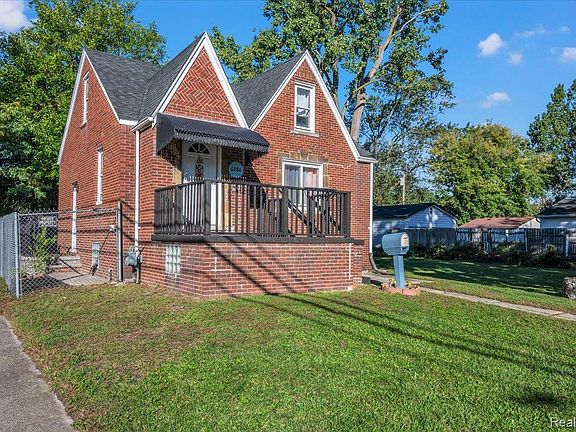 3rd image of 6286 Glenis St