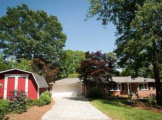 281 Valley Ridge Dr, Roswell, GA 30075