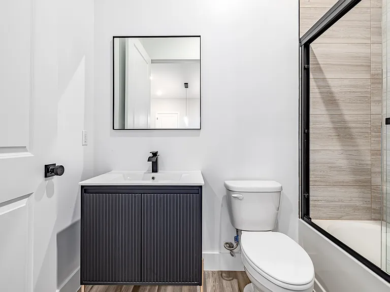 196 Dayton Ave #402 — Photo 3