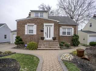 1099 Schneider Ave, Union, NJ 07083