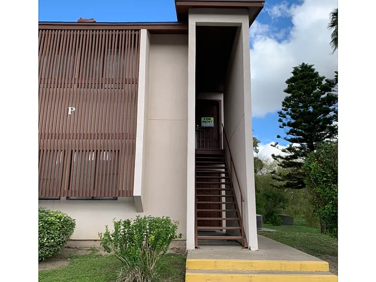 305 Calle Amistosa #P402 — Photo 10