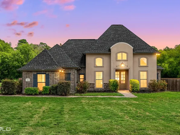 220 Hallmark Dr, Stonewall, LA 71078