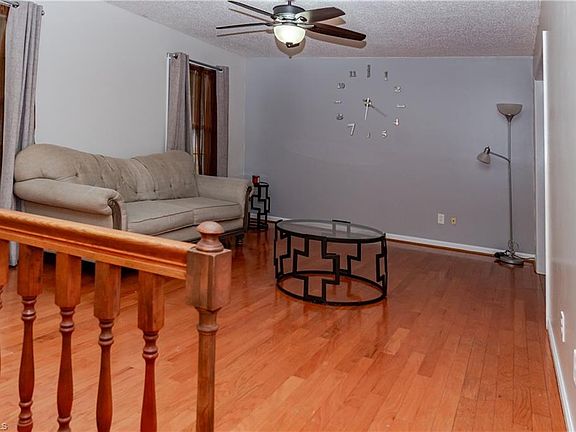3rd image of 6535 El Rancho Dr