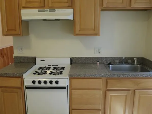 6 Cypress St, Somerville, MA