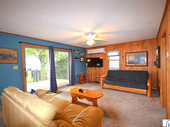 5th image of 17075 Dickenson Ln