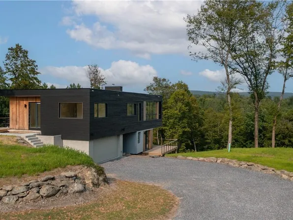 944 Cold Spring Road, Clinton Corners, NY 12514