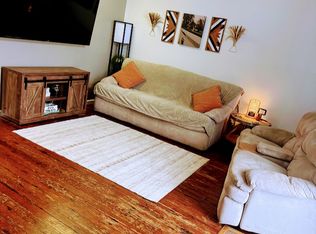 711 Main St #1, Ridgeway, WI 53582