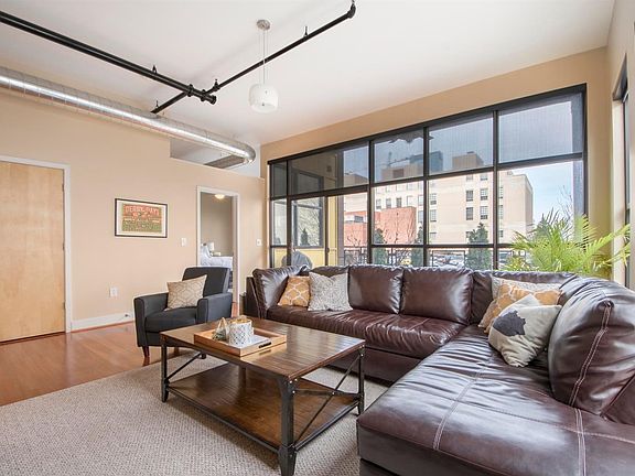 3rd image of 121 N Martin Luther King Blvd Unit 103