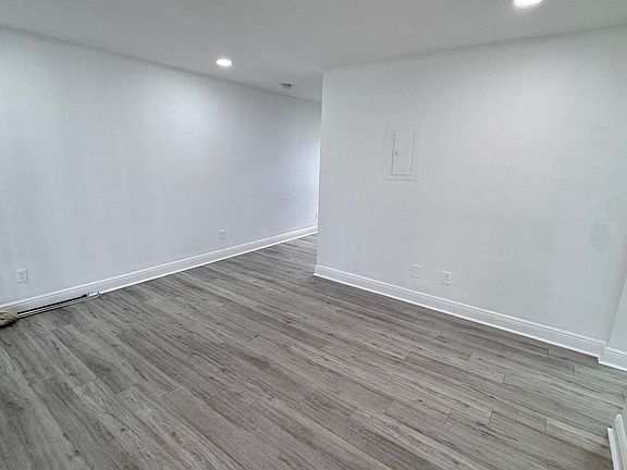2nd image of 4016 SE 11th Pl #2