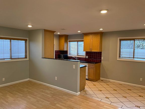 2nd image of 12040 Culver Blvd