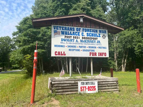 3615 S Towerline Rd, Bridgeport, MI 48722