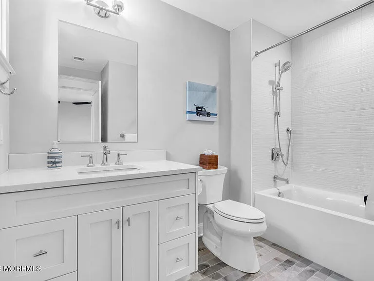 44 Cowart Ave — Photo 27