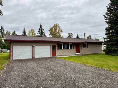 1867 Fern St, Fairbanks, AK, 99709