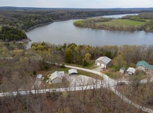 1295 E 325th Rd, Flemington, MO 65650