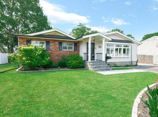 66 Moffitt Boulevard, Islip, NY 11751
