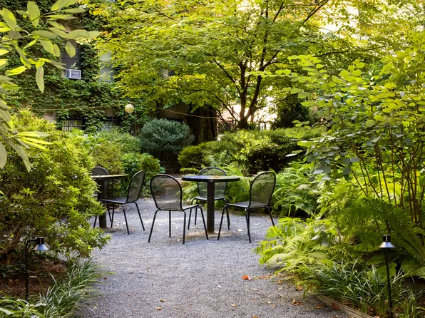 210 West 90th Street image 13 of 18