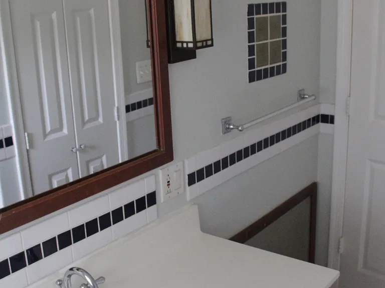 2nd floor bath