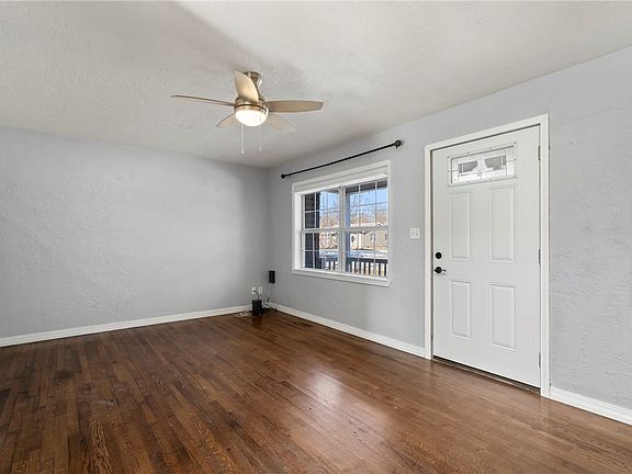 3rd image of 614 W Harvard St