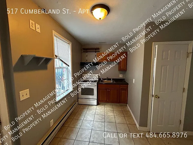 517 Cumberland St #1 — Photo 2