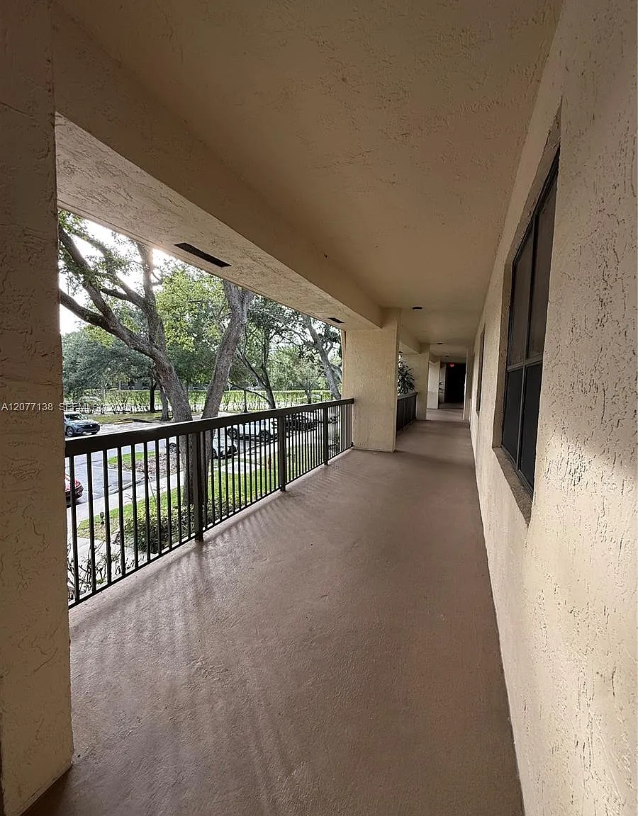 2 bed, 2.0 bath, $2,500 — Photo 4