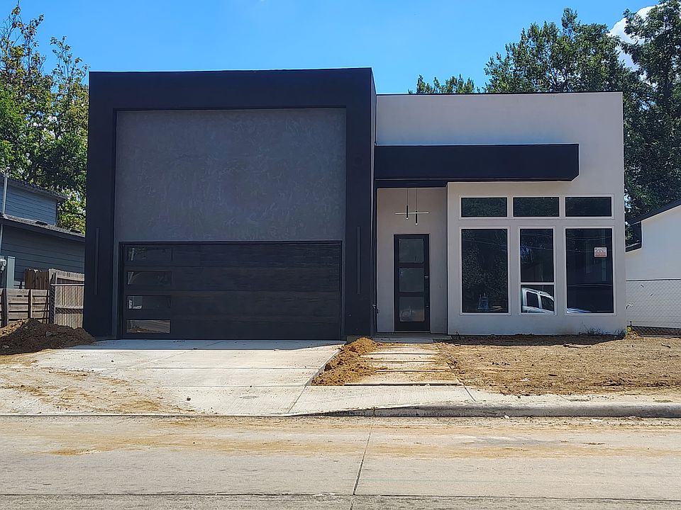 1st image of 4536 Luzon St