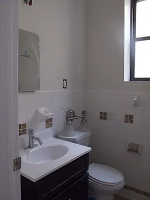 Rented by Bohemia Realty Group | media 12