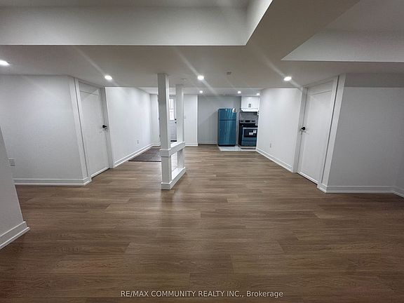 3rd image of 43 Terry Cres #Basement