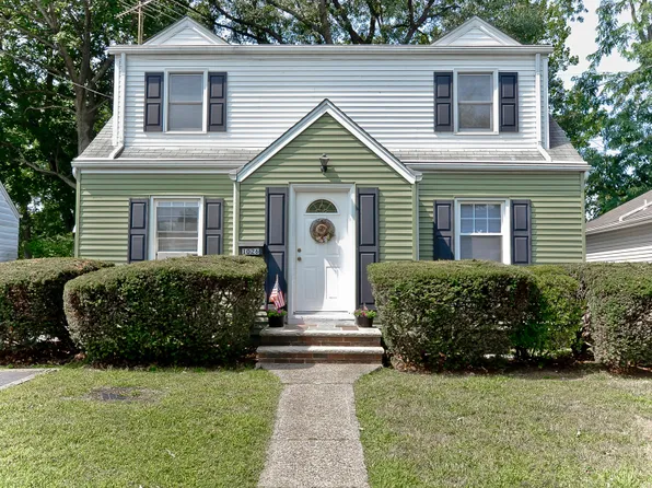 10-26 1st St #1X, Fair Lawn, NJ 07410