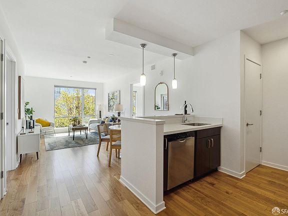 4th image of 555 Bartlett St APT 306