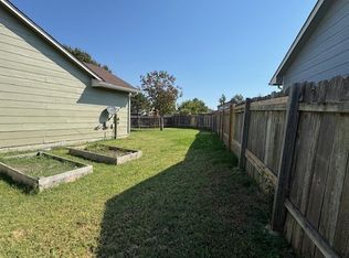 3530 N Governeour St, Wichita, KS 67226