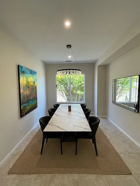 3 bed, 2482 sqft, $11,500 — Photo 4