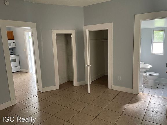 3rd image of 420 Dummitt Ave #10299450