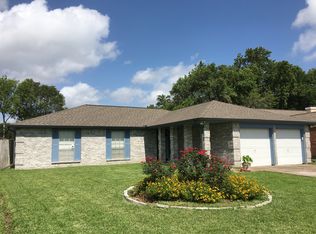 9602 Huntington Way Dr, Houston, TX 77099