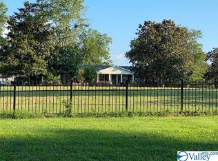 422 Fire Tower Rd, Grant, AL 35747