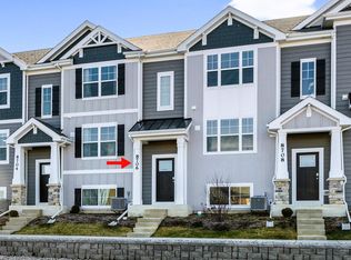 8706 Larkspur Ter, Saint John, IN 46373