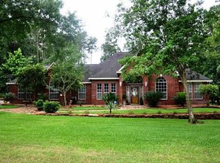 76 Lake Forest Cir, Conroe, TX 77384