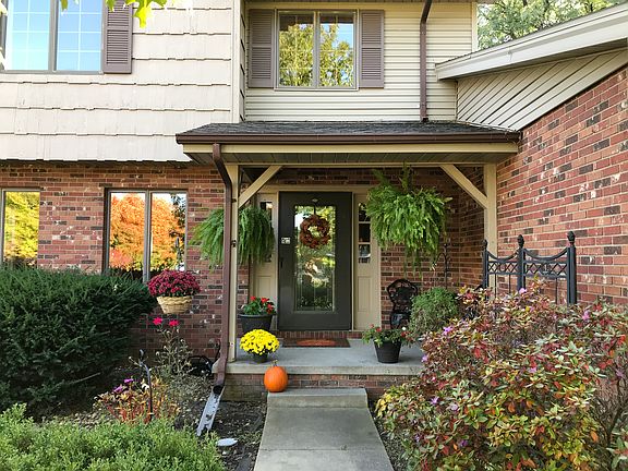 Entry with glass door