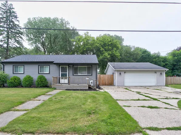602 S Tana St, Greenville, MI 48838