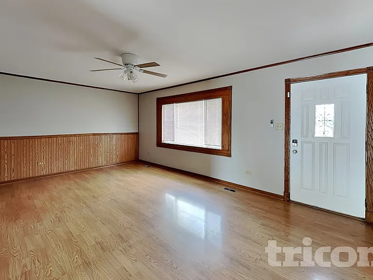 2908 Art Schultz Dr — Photo 2