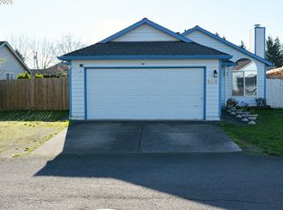 806 SE 151st Ave, Portland, OR 97233