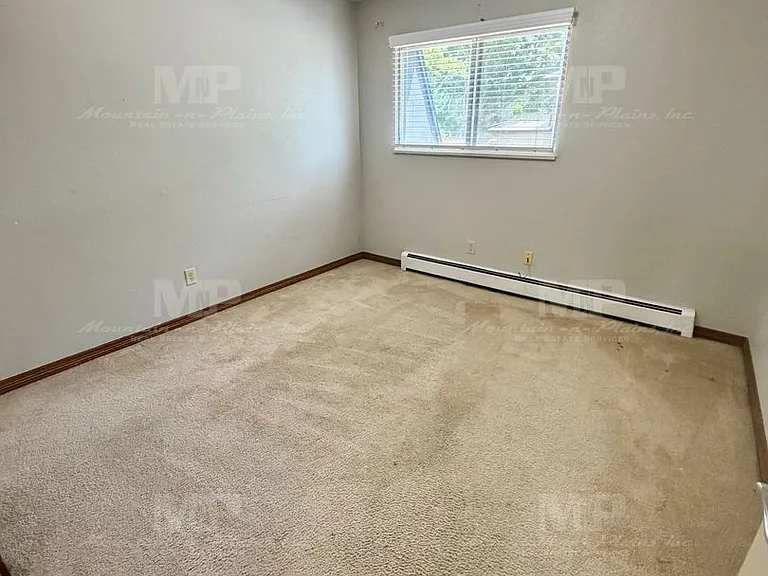 1628 Azalea Dr #2 — Photo 8