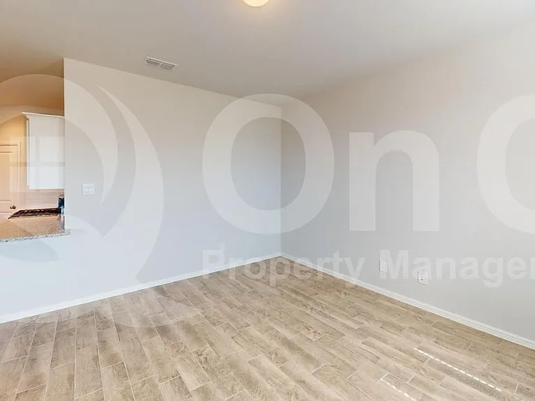 5459 Gold Pond Dr — Photo 6
